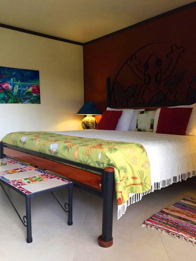 Lucky Bug Bed And Breakfast Nuevo Arenal Exterior foto